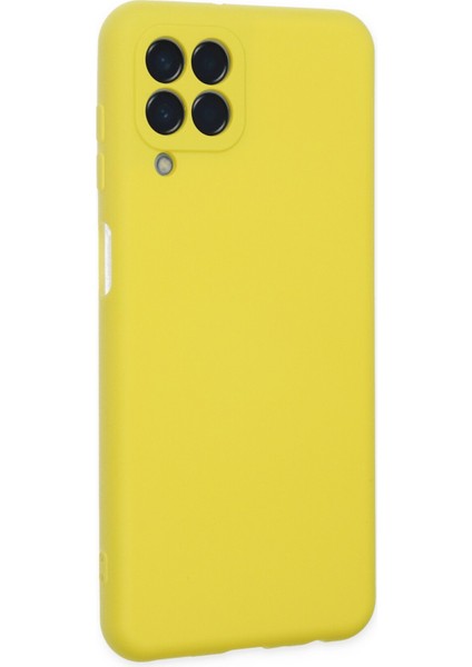 Samsung Galaxy M33 Kılıf Nano Içi Kadife Silikon - Sarı 300099