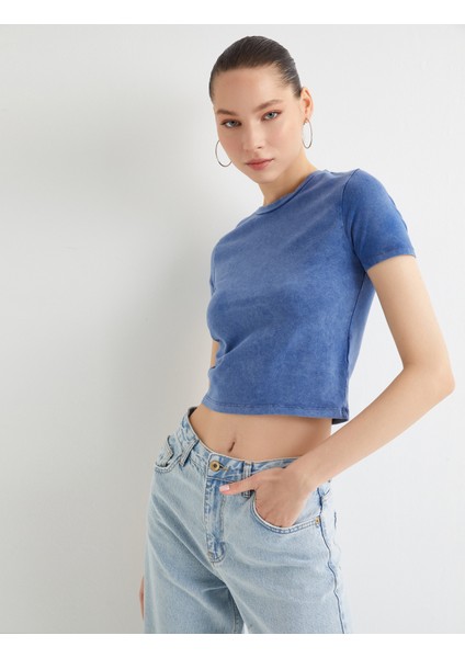 Crop Tişört Soluk Efektli Kısa Kollu Bisiklet Yaka Slim Fit Pamuklu