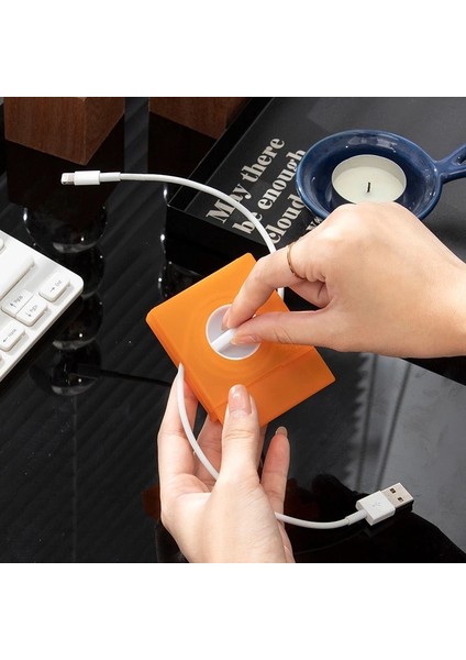 Adet Taşınabilir Kare Kablo Sarıcı Saklama Kutusu/dönebilen USB Veri Kablosu Kulaklık Tel Yönetimi Konteyner (Yurt Dışından) fırsatları