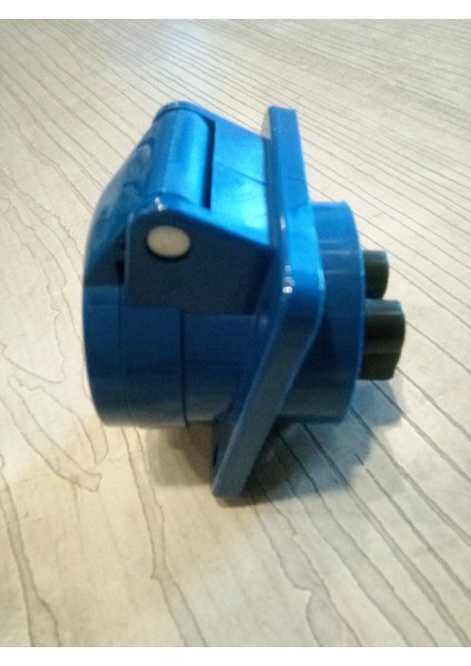 M23D-413 Endüstriyel Su Geçirmez Soket TYP-423 Eğimli Soket 16A-6 (Yurt Dışından) modelleri