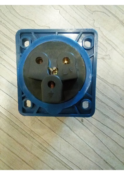 M23D-413 Endüstriyel Su Geçirmez Soket TYP-423 Eğimli Soket 16A-6 (Yurt Dışından) fırsatları