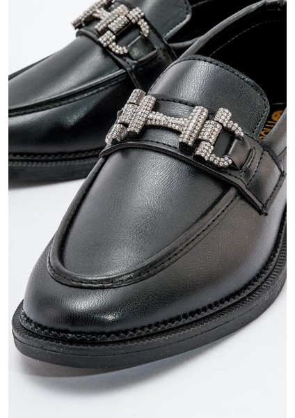 Kaydırmaz Kadın Taşlı Tokalı Loafer Ayakkabı SİYAH CİLT