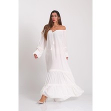 Keyifli Moda Kadın Beyaz Carmen Yaka Balon Kol Etekleri Fistolu Oversize Uzun Elbise