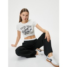 Koton Baskılı Crop Tişört Düğüm Detaylı Kısa Kollu Bisiklet Yaka Slim Fit Pamuklu