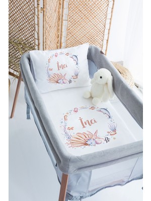 Lilabio 70x120 Park Yatak Nevresim Takımı %100 Delux Pamuk İsme Özel Beyaz Renk Yumuşak ve Konforlu