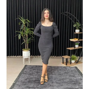 Espoir Plus Espoirplus Kare Yaka Siyah Renk Vücuda Oturan Midi Boy Pileli Kol Örme Elbise