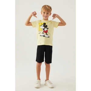 Mickey Mouse Beyond Açık Sarı Erkek Çocuk Bermuda Takım