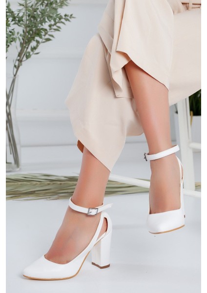 Beyaz Renk Cilt, Topuk Boyu 9 Cm, Bilekten Bağlama Kadın Topuklu AYAKKABI_34---43 Numara