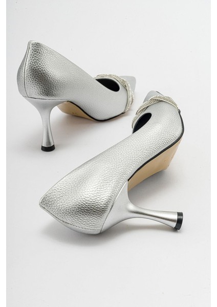 Kadın Dolama Taşlı Stiletto Gümüş Baskılı fırsatları
