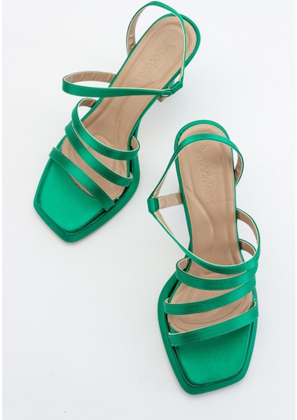 3 Biyeli Platformlu Kadın Topuklu Sandalet Çimen Yeşili Saten indirimleri