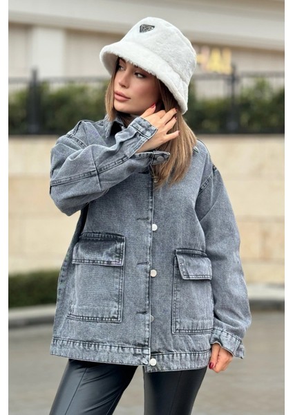 Kadın Gri Geniş Cepli, Kaliteli Jeans Kumaş, Salaş Kot Ceket