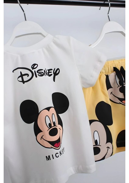 Bebek & Çocuk Mickey Mouse Baskılı Pamuklu Bisiklet Yaka Beyaz T-Shirt ve Şort Alt Üst Takım