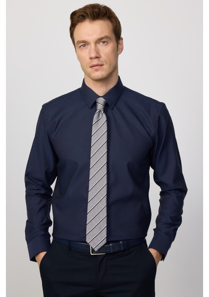 Slim Fit Non-Iron Ütü Gerektirmez Lacivert Erkek Gömlek