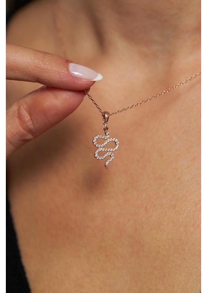 Zirkon Taşlı Rose Yılan Gümüş Kolye modelleri