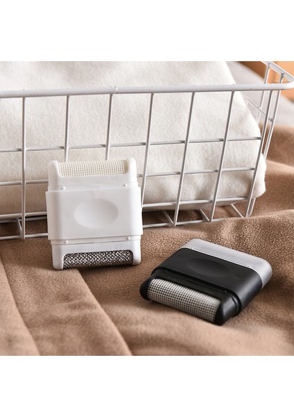 Mini Lint Remover Saç Topu Düzeltici Taşınabilir Epilatör Kazak Fuzz Pelet Kesim Makinesi Elbise Tıraş Makinesi Çamaşır Temizleme Araçları (Yurt Dışından)