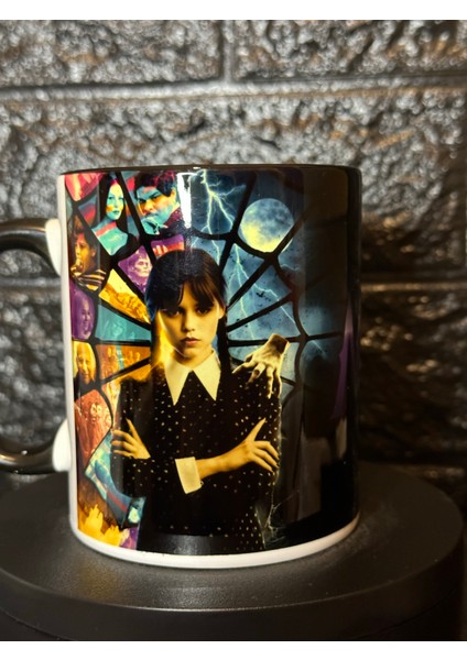 Wednesday Addam's Kupa