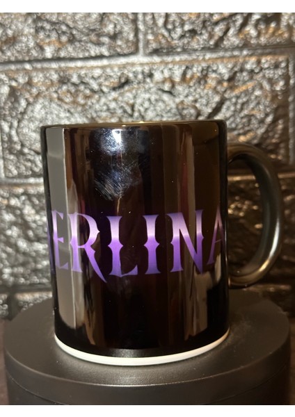 Wednesday Addam's Kupa fiyatları