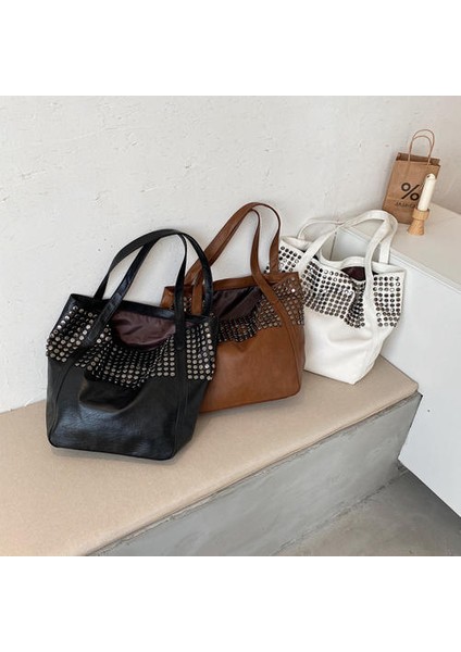 Kadın Omuz Çantası, Çivili Büyük Kapasiteli Tote Seyahat Çantası (Yurt Dışından) indirimleri