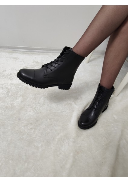 Gossamer Deri Lastik Bağlı Klasik Postal(Brç B9) - Siyah - 38