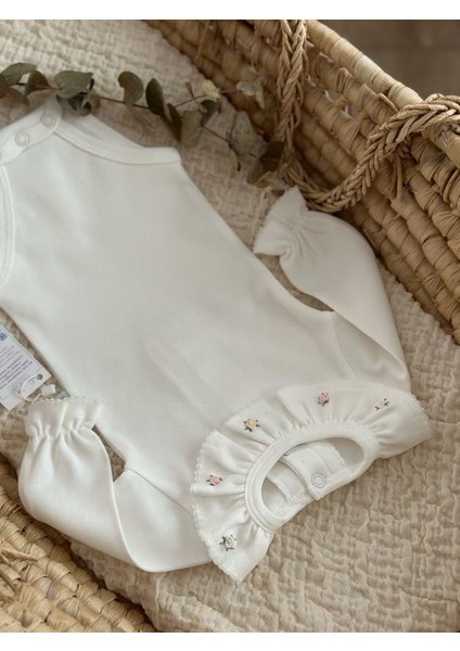 Fırfırlı Organik Yenidoğan Uzun Kollu Body Renkli Çiçek El Işi Işlemeli fiyatları