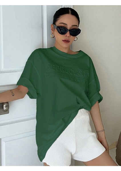 Kadın Nefti Yeşil Appreciation Baskılı Oversize Tişört
