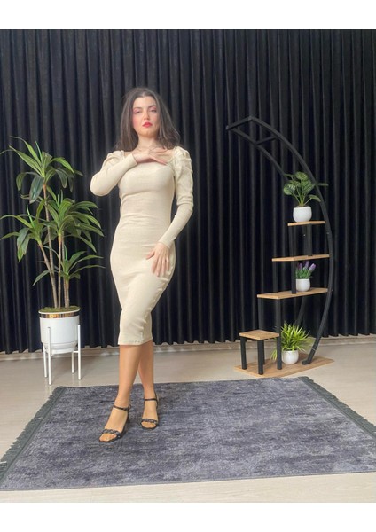 Espoirplus Kare Yaka Siyah Renk Vücuda Oturan Midi Boy Pileli Kol Örme Elbise