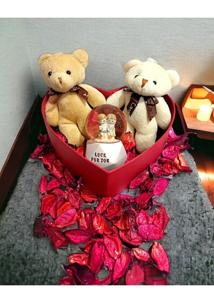 Sevgiliye Kalp Kutuda Sevgililer Kar Küresi Mini Ayıcıklar Hediye Seti fırsatları