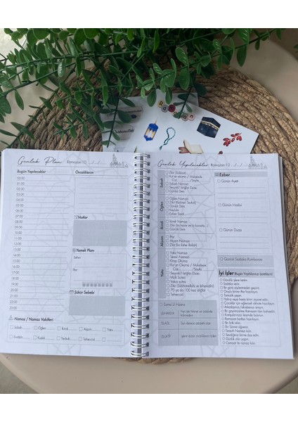 Ramazan Ajandası Zamansız Tarihsiz ve Iki Sayfa Etiket