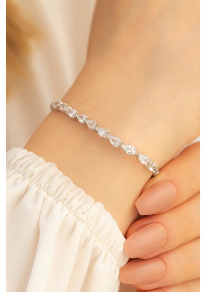 Füreyya Tek Sıra Zirkon Taşlı Su Yolu Kadın Gümüş Bileklik
