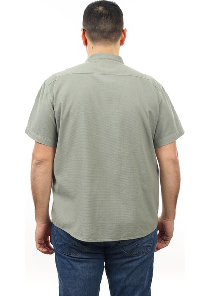 Erkek Büyük Beden Mint Yeşili Pamuk Hakim Yaka Cepli Kısa Kol Gömlek KK-8012-TSS modelleri
