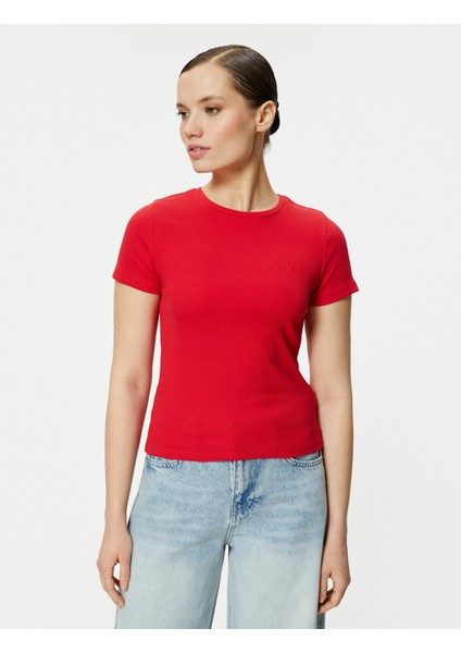 Basic Tişört Bisiklet Yaka Kısa Kollu Pamuklu Slim Fit modelleri