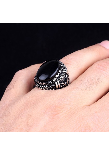 925 Ayar Gümüş Oval Onix Taşlı Örgü Motifli Yüzük fırsatları