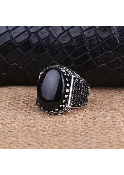 925 Ayar Gümüş Oval Model Onix ve Mikro Taşlı Yüzük fiyatları