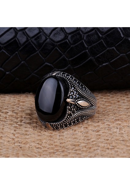 925 Ayar Gümüş Oval Model Onix Taşlı Yüzük modelleri
