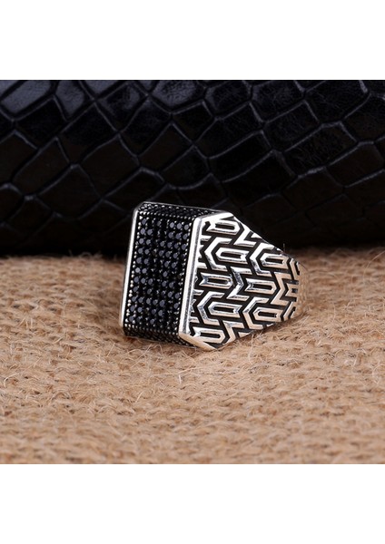 925 Ayar Gümüş Mikro Taşlı Model Erkek Yüzük modelleri