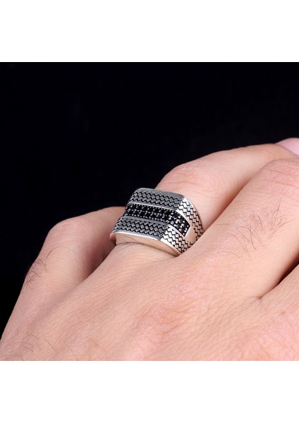 925 Ayar Gümüş Mikro Taşlı Model Erkek Yüzük fırsatları