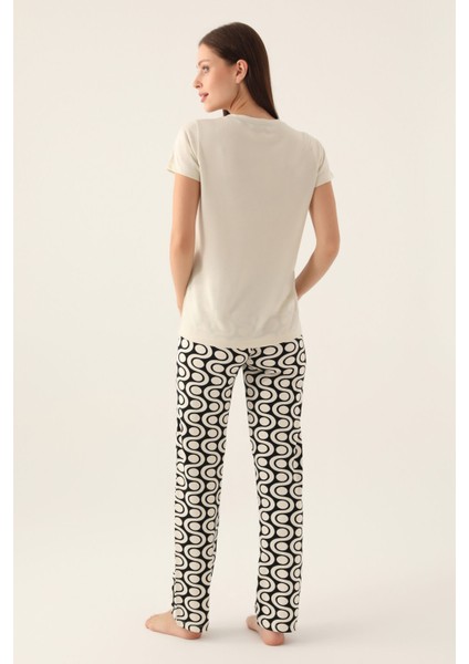 Basezic Krem Kadın Kısa Kol Pijama Takımı