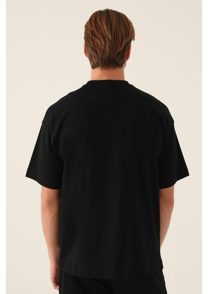 Universty Siyah Erkek T-Shirt fırsatları