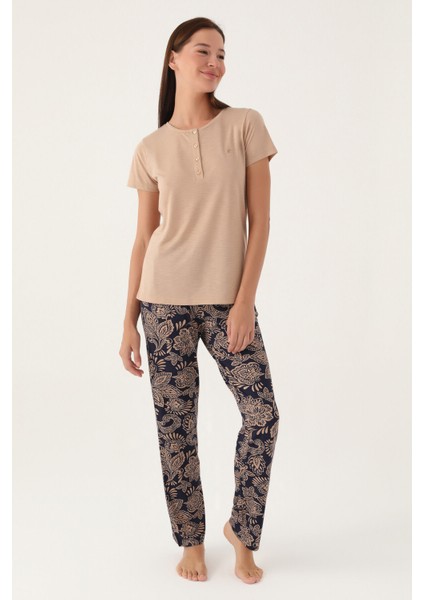 Straight Bej Kadın Kısa Kol Pijama Takımı fiyatları