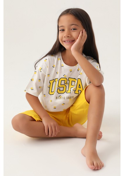 Lisanslı Heart Pattern Sarı Kız Çocuk Kapri Takım modelleri