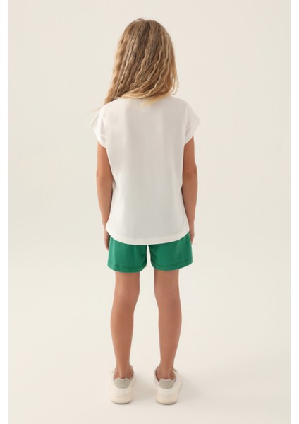 Lisanslı Leaf Krem Kız Çocuk Şort Takım indirimleri