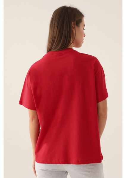Patterned Kırmızı Kadın T-Shirt indirimleri