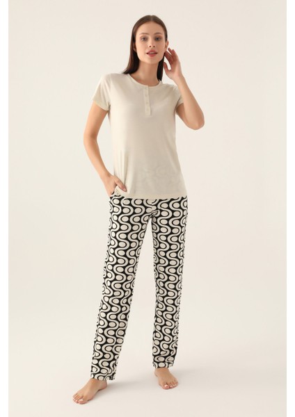 Basezic Krem Kadın Kısa Kol Pijama Takımı