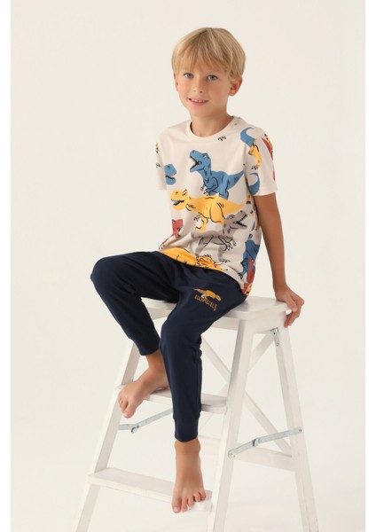 Dinosaur Krem Erkek Çocuk Pijama Takımı