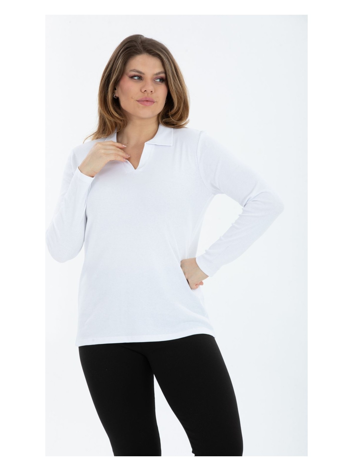 Banega Curve Büyük Beden Pamuklu Likralı V Yaka Basic Düz Siyah Bluz - Görsel 4