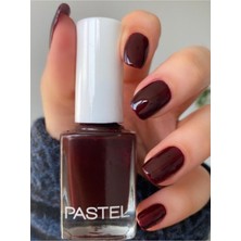 Pastel Çok Renkli Oje 80 Özel Özellikli Renk Seçenekleriyle Güçlü Formül