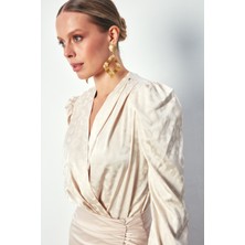 Sateen Kruvaze Desenli Bodysuit Bluz - Bej