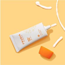 Frudia Tone-Up Base Sun Cream 50 Spf 50G Tonlayıcı Güneş Kremi 50 gr SPF50 Bena.