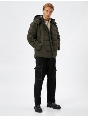 Koton Şişme Mont Kapşonlu Fermuarlı Cep Detaylı