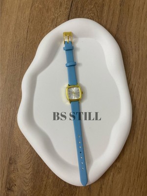 Quartz Minimal Kadın Kol Saati Retro